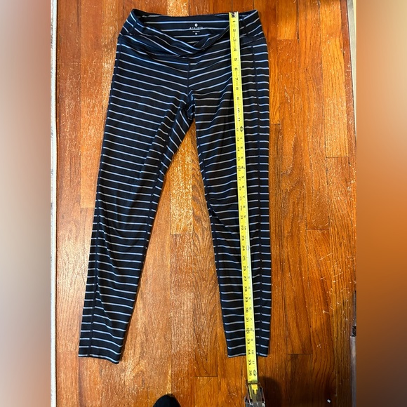 Athleta black/grey striped leggins - Picture 3 of 4